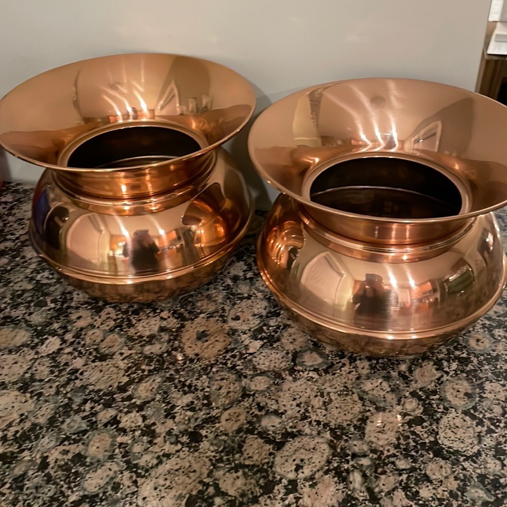 2 copper vintage vases